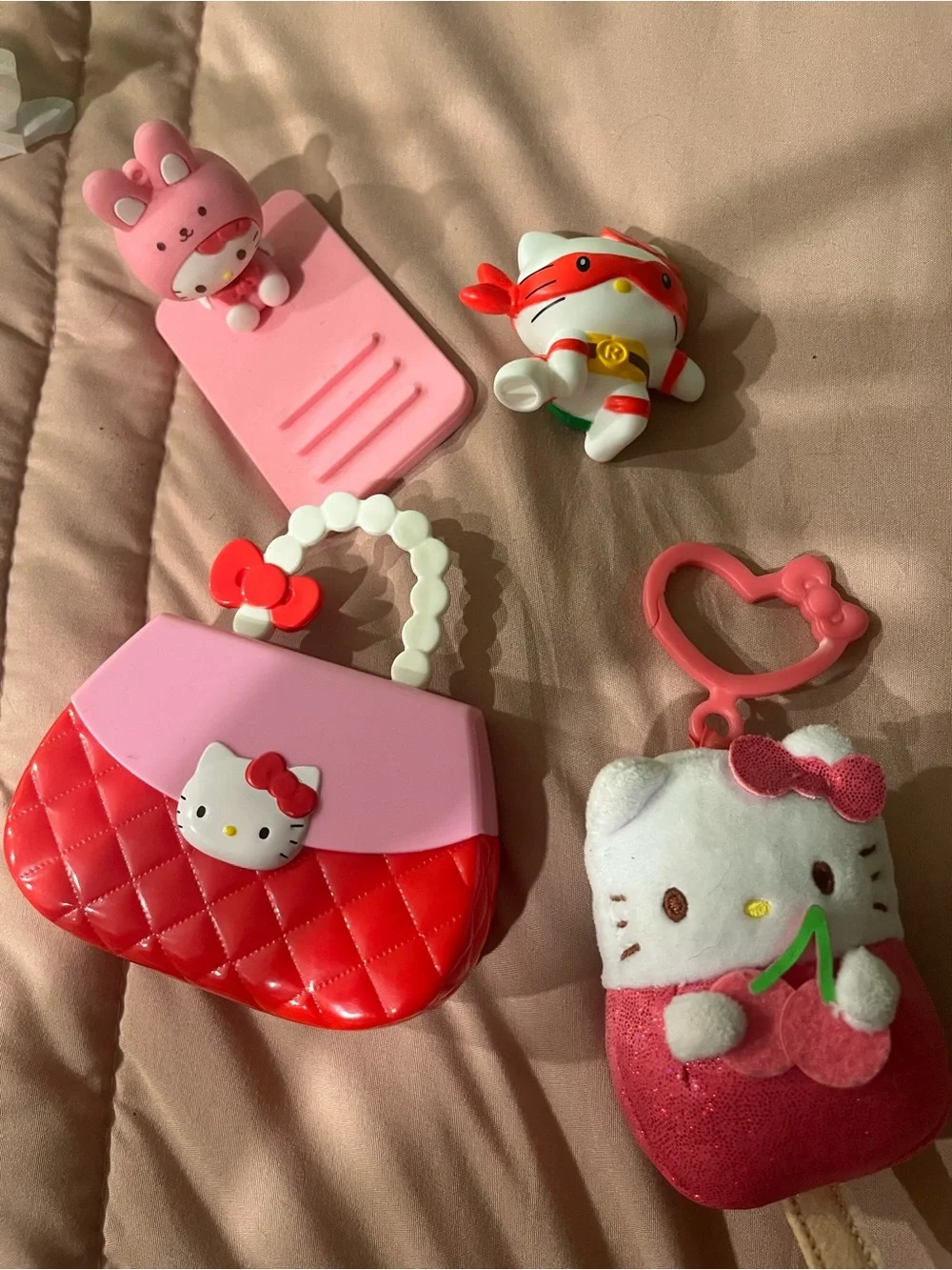 Hello Kitty Pink and Red Kids Accessory Playset